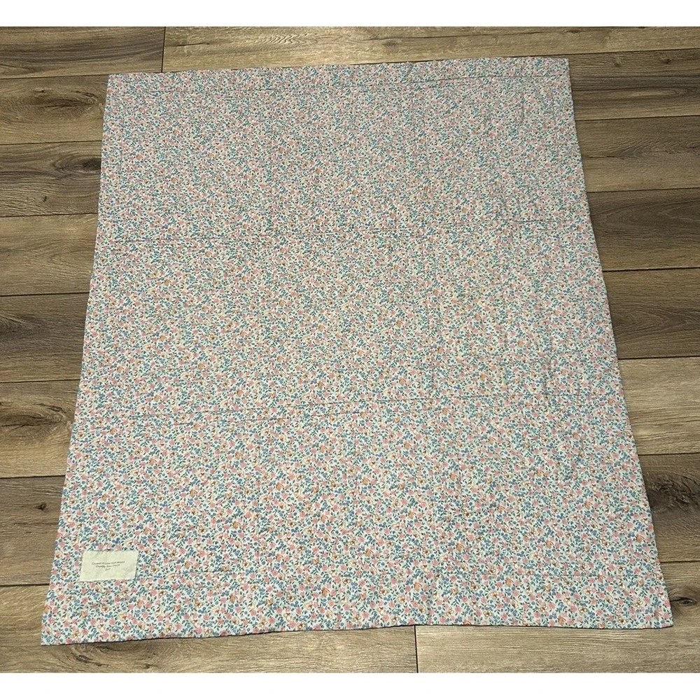 Handmade dress lap